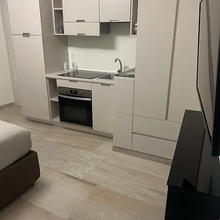 بيت ضيافة Palazzo Lanzilao's