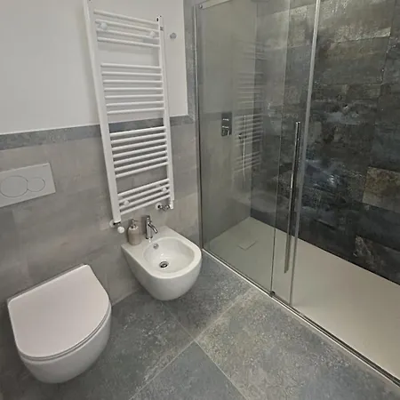 Palazzo Lanzilao's بيت ضيافة *