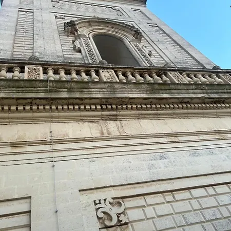 Palazzo Lanzilao's بيت ضيافة *